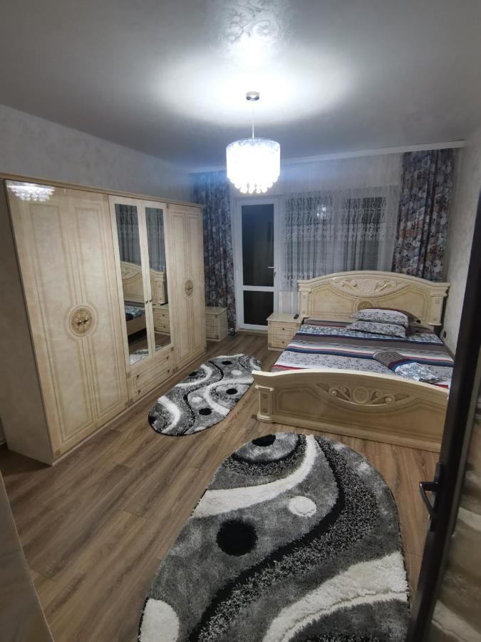 Apartament Central Băile Herculane Buitenkant foto